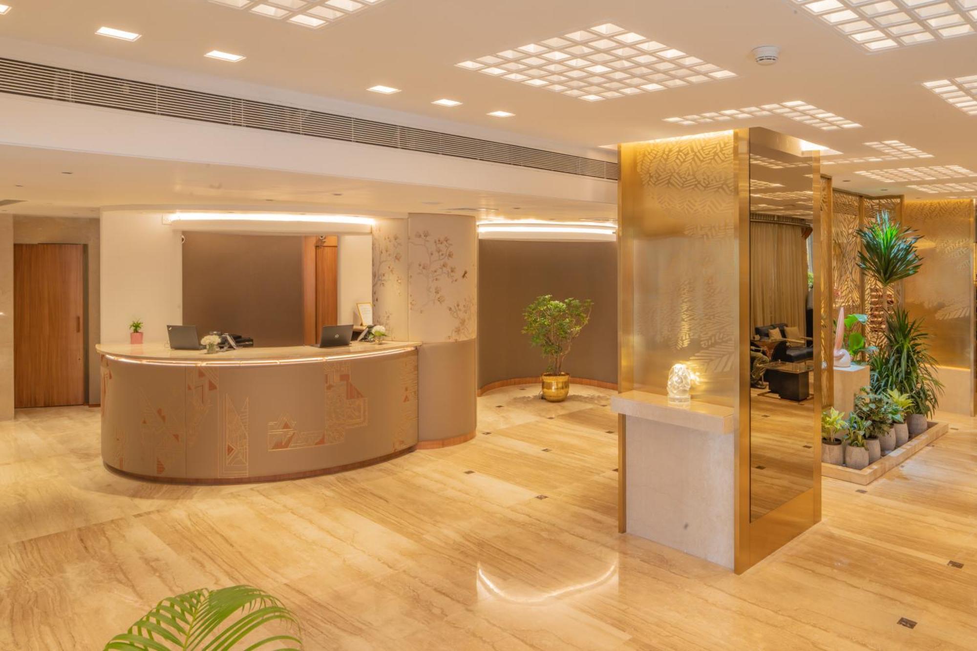 Hotel Kohinoor Continental, Airport, Mumbai